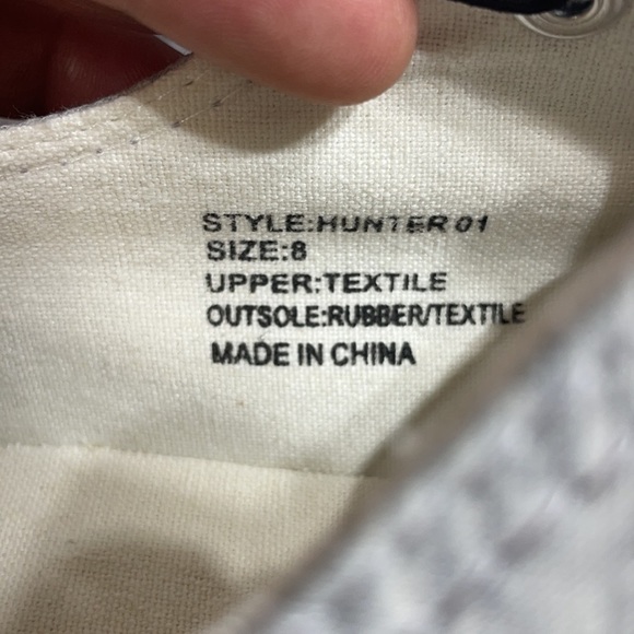 Twisted Hunter-01 Grey Size 8m - Picture 8 of 10